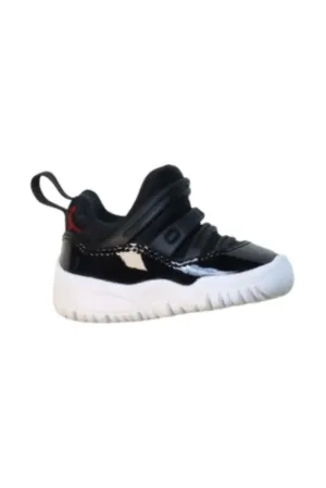 Air Jordan Slip Ons 3-6M (EU17)