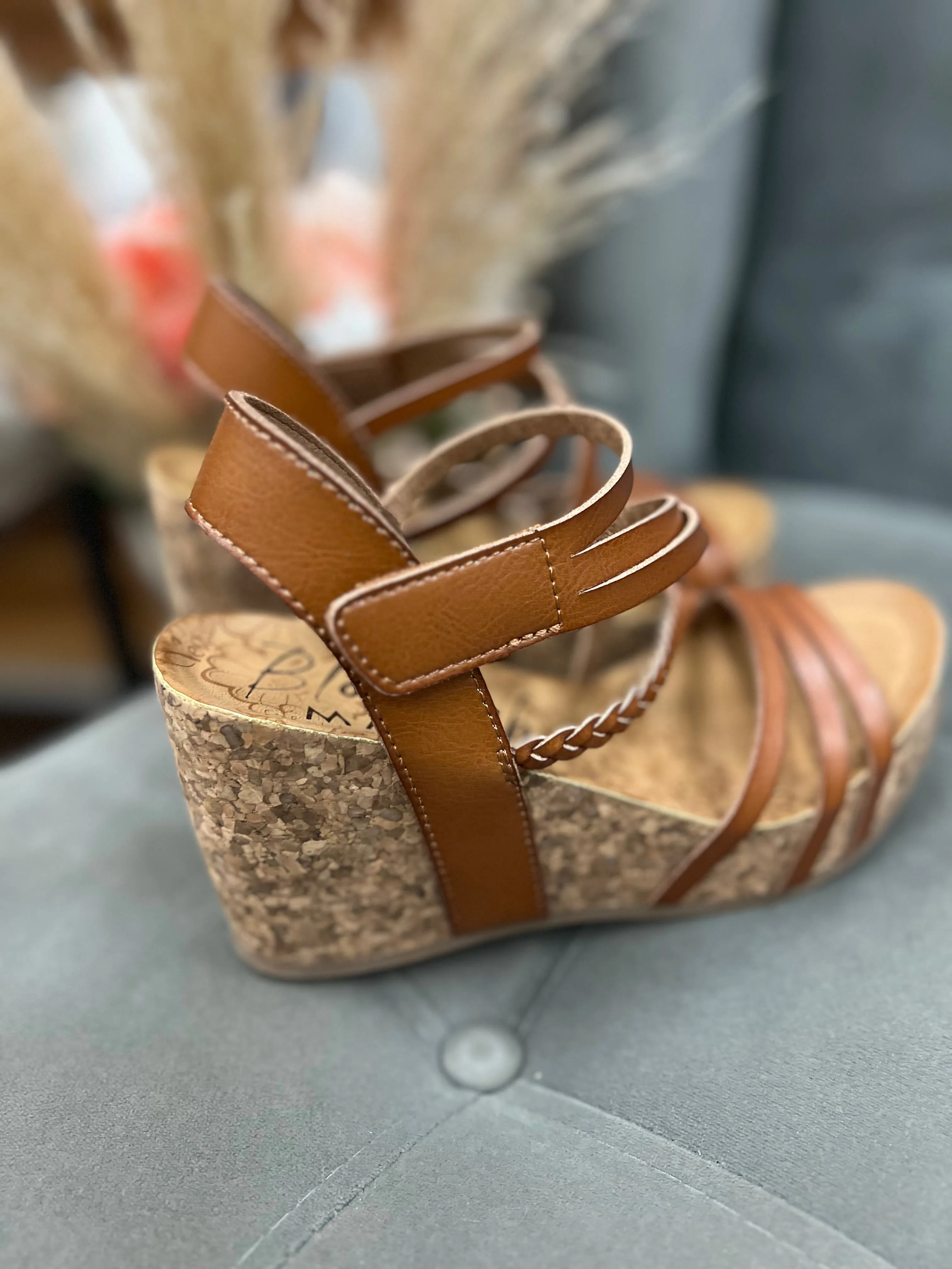 Blowfish Heidi Wedges (Wood Dyecut)