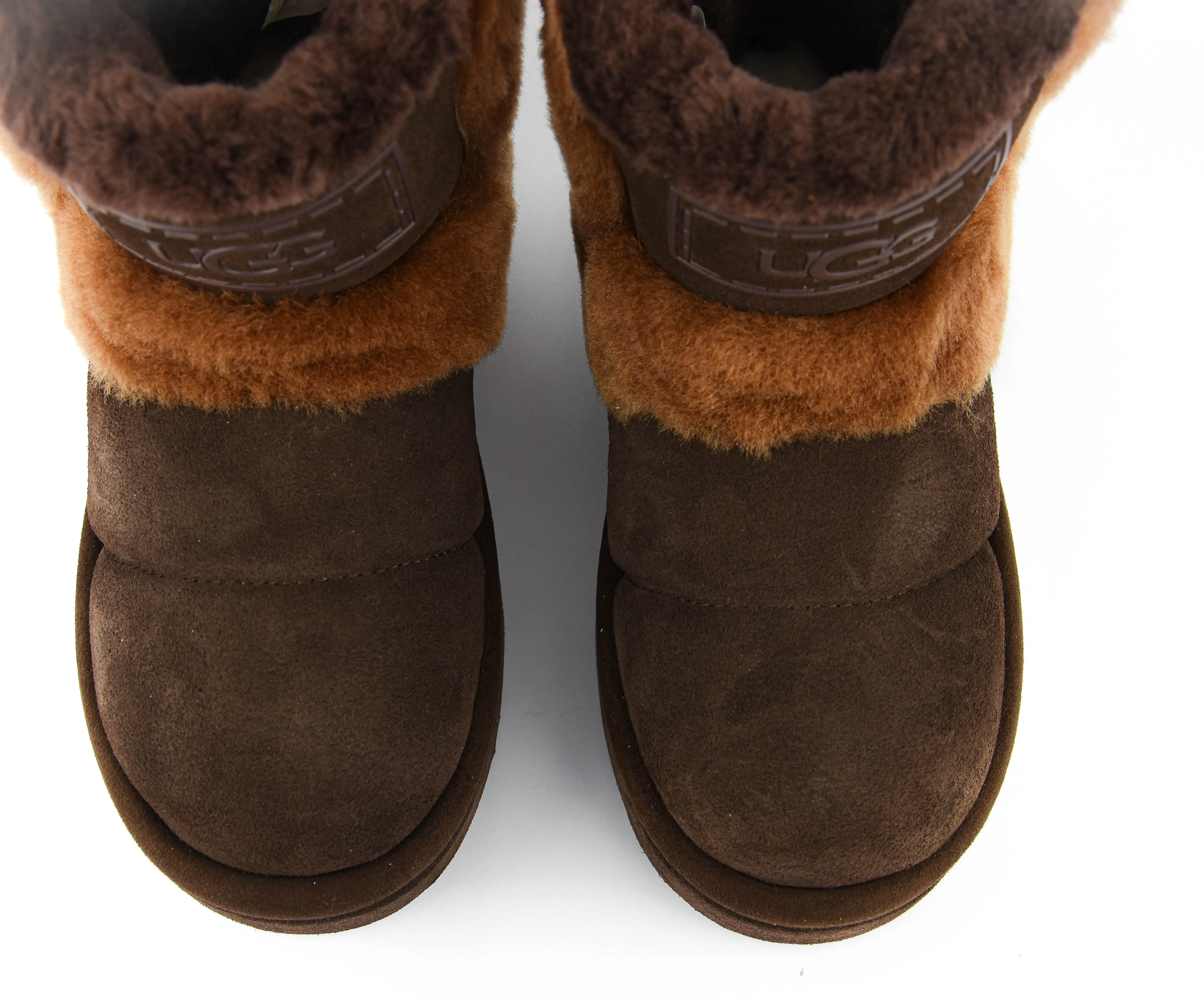 UGG  CLASSIC CHILLAPEAK BURNT CEDAR