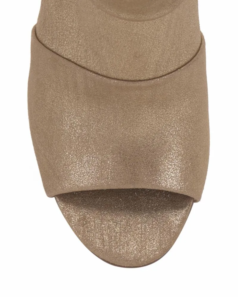 Vince Camuto Women's Antaya Gold M
