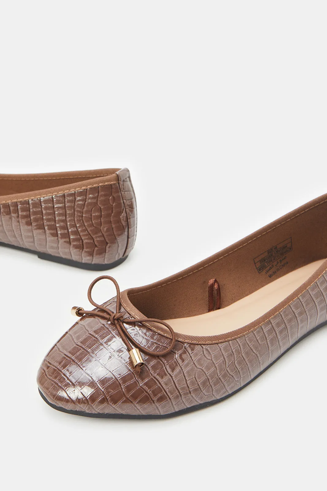 Women Brown Croc Patent Ballerinas
