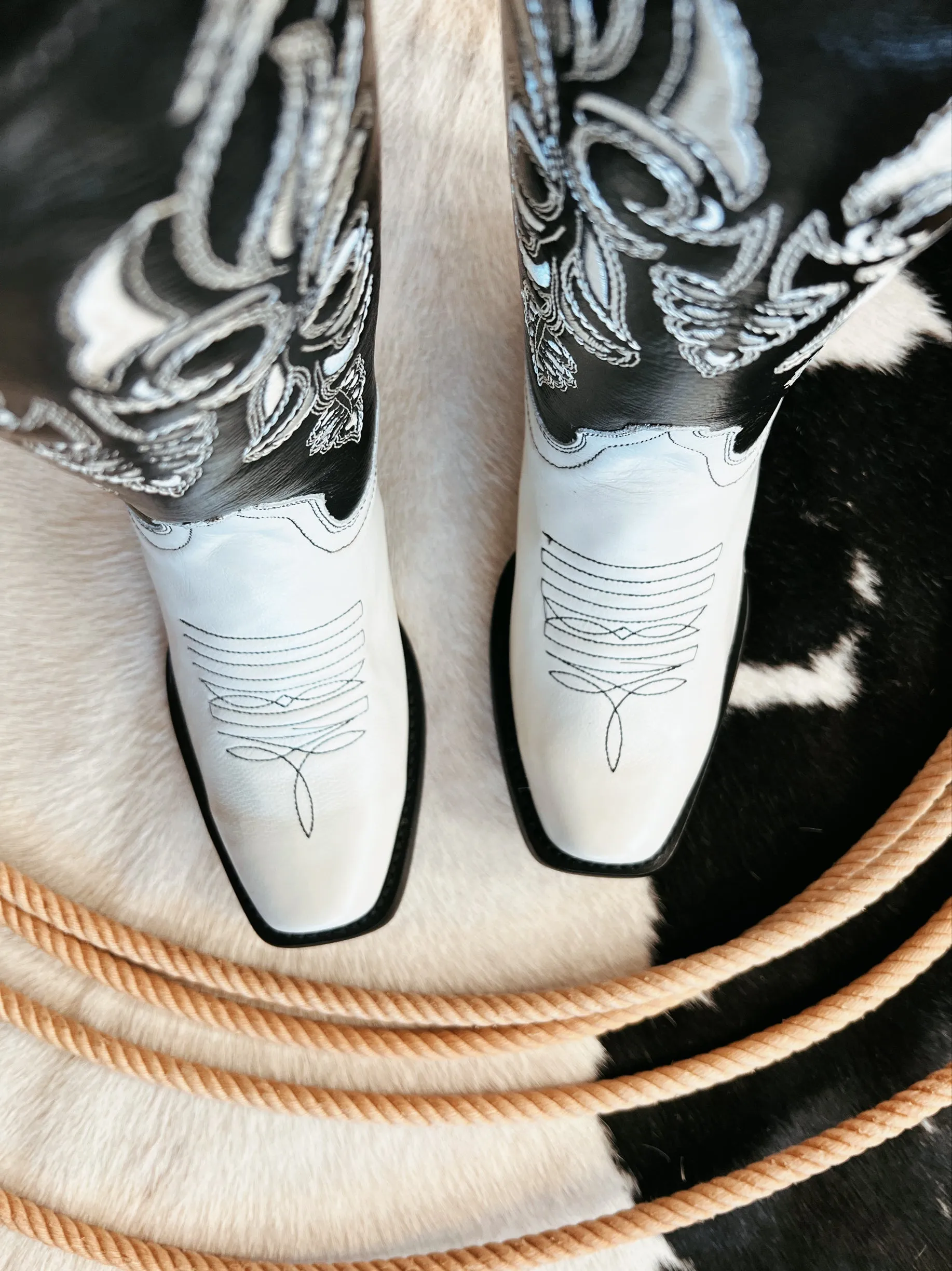 Women's Black and White Retro Boots